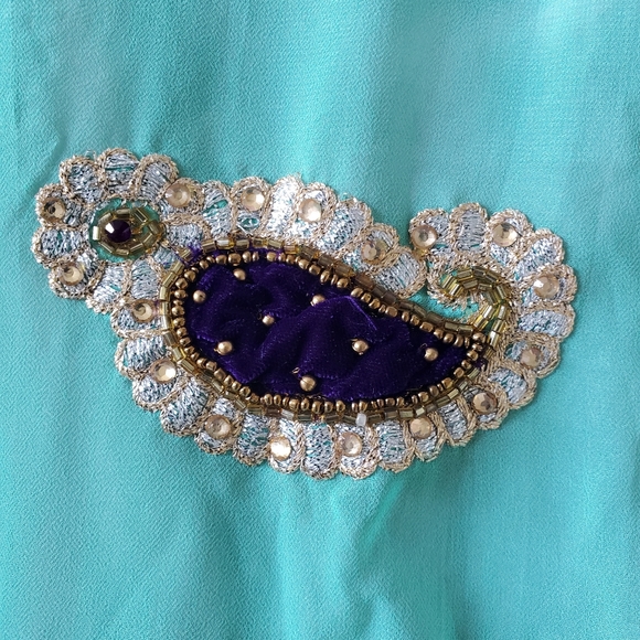 Saree - Picture 4 of 4